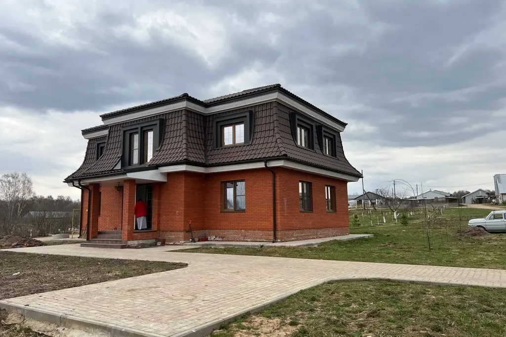 Кирпич