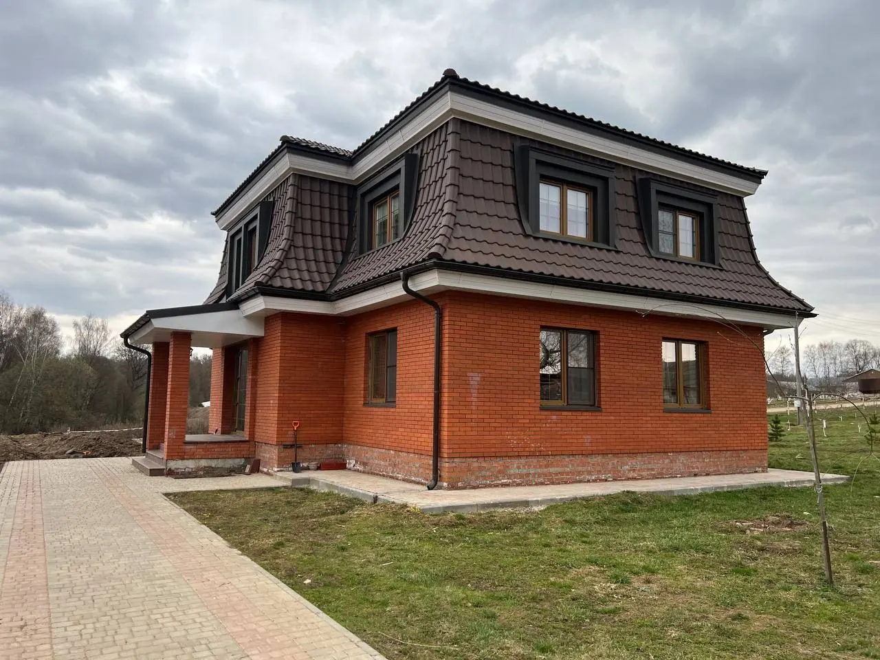 Кирпич